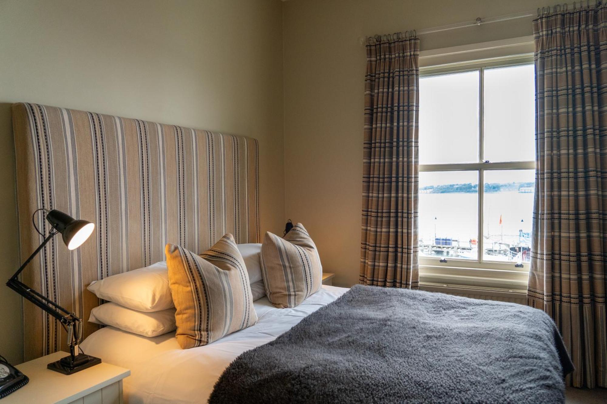 The Pier Hotel Harwich Exteriör bild