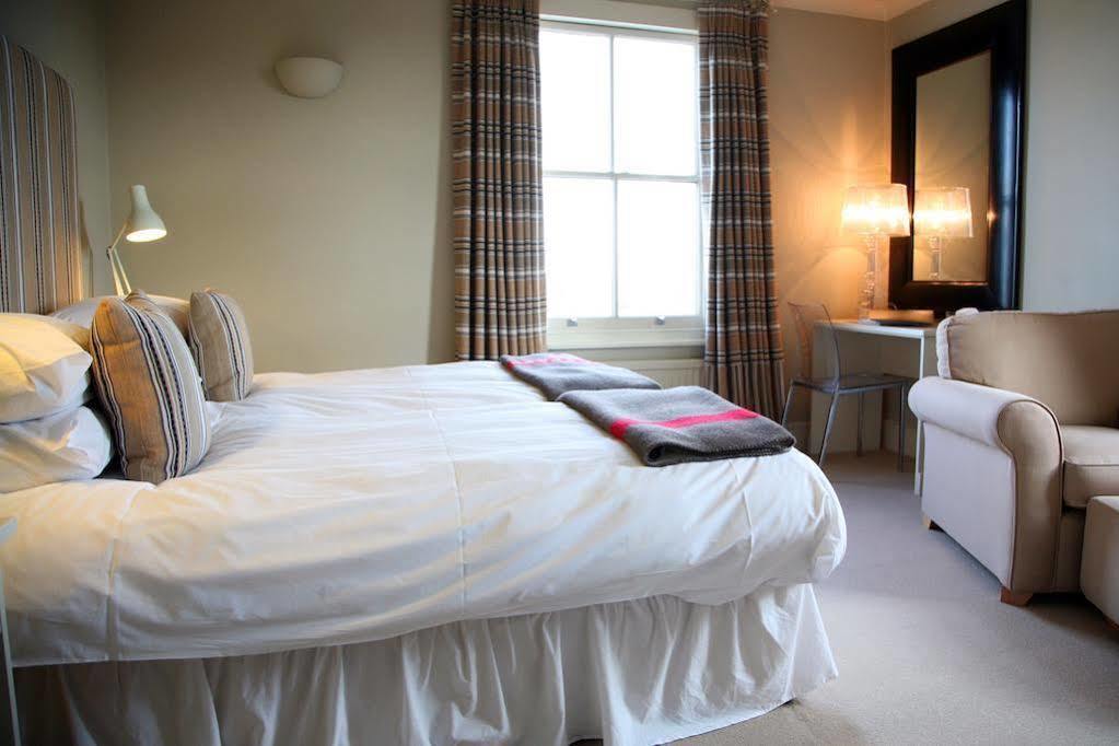 The Pier Hotel Harwich Exteriör bild